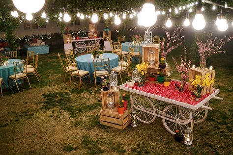 This wedding in Kashmir will take your breath away | Condé Nast Traveller India | Destination Wedding Guide Kashmir Wedding, Devika Narain, Birthday Decorations At Home, India Wedding, Festival Decor, Traditional Wedding Decor, Wedding Costs, Ballroom Wedding, Srinagar