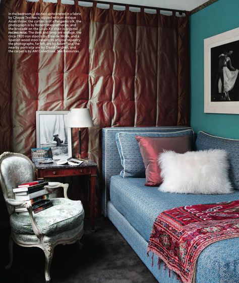 Elle-Decor-May-2011-2 Curtains On Wall No Window, Curtains On Wall, Interior Design Vignette, Custom Wall Design, Basement Bedroom Ideas, Bedroom Eclectic, Luxury Bedrooms, Soho Loft, Basement Bedroom