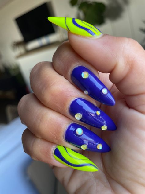 Neon green neon blue summer nails Neon Green And Blue Nails, Green And Blue Nails, Navy Blue Nail Designs, Blue Summer Nails, Navy Blue Nails, Green Neon, Blue Nail Designs, Neon Nails, Neon Blue