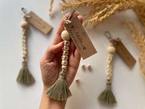 Our products are used as Bridesmaid Proposal, Will you be my Bridesmaid, Macrame Keychain Gift , Wedding Gift, babyshower gift, Bridal Shower, Bridesmaid gift, Birthday gift, invitation gift, thank you gift, bulk gifts. You can customize your selection according to the Bulk Gifts, Tie The Knot Wedding, Maid Of Honor Gift, Macrame Keychain, Gifts Bridesmaid, Bridesmaid Proposal Box, Bridesmaid Proposal Gifts, Tie Gifts, Maid Of Honour Gifts