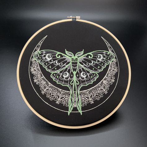 I decided to experiment with embroidery on black fabric. I love it! So dramatic. I experimented with the skills I learned in the #light workshop. Still needs some work but I'm getting there! Luna Moth Embroidery, Embroidery On Black Fabric, Gothic Embroidery, Moth Embroidery, Embroidery On Black, Luna Moth, Fantasy House, Embroidery Ideas, Hand Embroidery Patterns