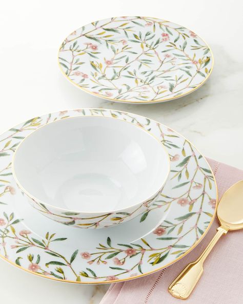 Dinner sets dinnerware