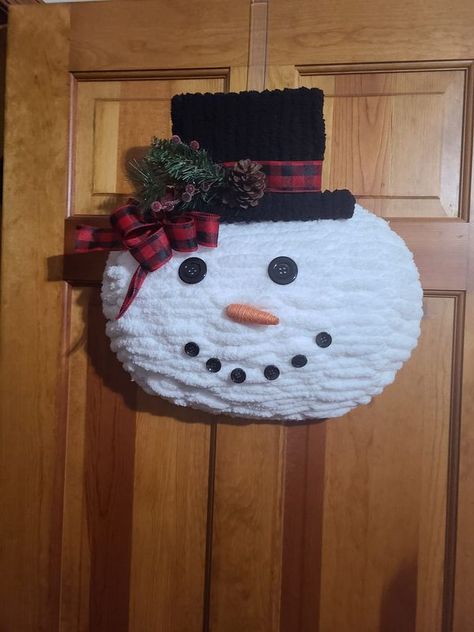 Dollar Tree-Diy’s,Crafting, and Inspirations | My snowman made from the pumpkin form | Facebook Dollar Tree Snowman, Pumpkin Snowmen, Snowman Head, Dollar Tree Pumpkins, Inexpensive Crafts, Tree Snowman, Diy Snowman, Snowman Wreath, Painted Sticks