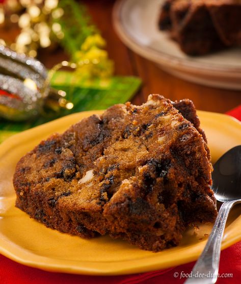 Rum Raisin Cake, Raisin Cake Recipe, Butter Syrup Recipe, Rum And Raisin Cake, Rum And Raisin, Pond Cake, Butter Syrup, Rum Butter, Traditional Christmas Cake