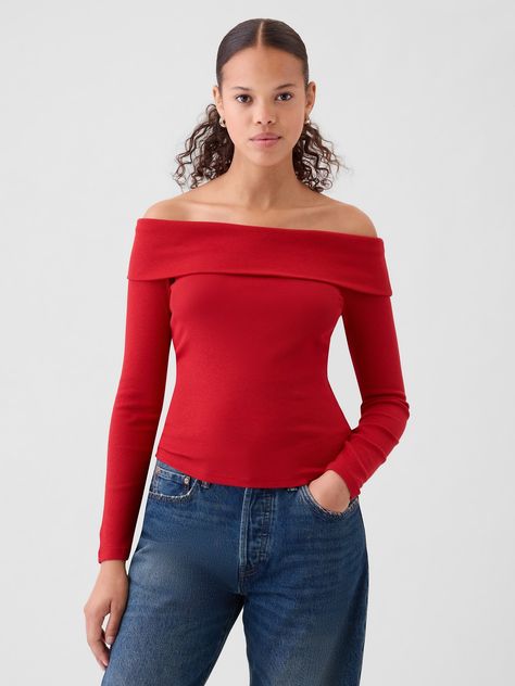 Soft, stretch cotton-modal blend, ribbed knit cropped top.  Off-the-shoulder neckline.  Long sleeves.  Fit: Stretch-to-Fit.  Slim & stretchy that forms to your shape.  Cropped, hits at the waist.  Models wearing Gap Red Top Outfit, Red Off The Shoulder Top, Kitty Costume, Red Shirts, Xmas 2024, Red Crop Top, Christian Girl, Off Shoulder Crop Top, Wardrobe Inspiration