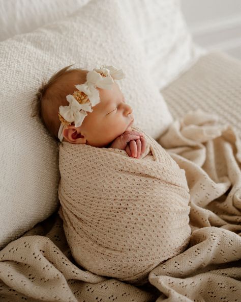 Sneak peeks from a dreamy newborn session last week ✨ Newborn Swaddle Photography, Swaddle Photography, Swaddled Newborn, Newborn Swaddle, Newborn Session, Newborn Photos, Newborn Photography, Photography, Instagram