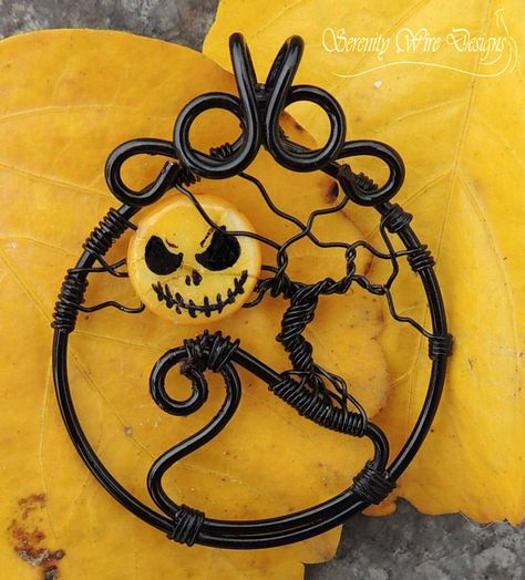 The Pumpkin King *SOLD* by SerenityWireDesigns on DeviantArt Jack Skellington Tree, Nightmare Before Christmas Jewelry, Jack Nightmare Before Christmas, Up The Movie, The Pumpkin King, Pumpkin King, Handmade Gold Jewellery, Oogie Boogie, Jack And Sally