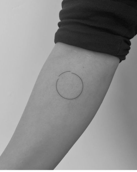 Open Circle Tattoo, Perception Tattoo, Simple Clock Tattoo, Evolving Tattoo, Circles Tattoo, Circle Tattoo, Circle Tattoos, Dandelion Tattoo, Summer Tattoo