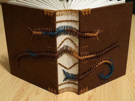 Coptic binding - Caterpillars Brown Covers Bookbinding Altering Books, Diy Buch, Bookbinding Tutorial, Book Binding Diy, Binding Tutorial, Bookmaking, Book Arts, Stitch Book, Sewing Book