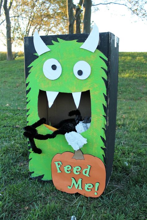 Cardboard Box Monster, Monster Box Diy, Box Monsters Cardboard, Monster Boxes Ideas For Halloween, Monster Box For Candy, Feed The Monster Game, Candy Monster Donation, Candy Donation Box Ideas Halloween, Monster Boxes Ideas