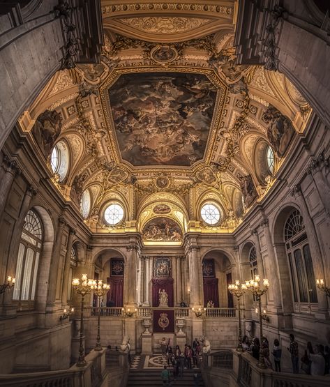 https://flic.kr/p/Y7mpht | Palacio Real de Madrid | Palacio Real de Madrid - The Royal Palace in Madrid. Madrid Aesthetic, Royal Room, European Palace, Spain Aesthetic, Palace Interior, The Royal Palace, Baroque Architecture, Luxury Homes Dream Houses, Royal Palace