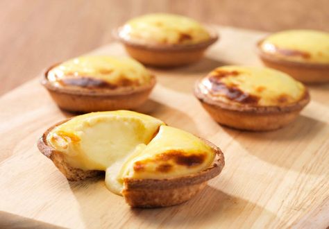 Hokkaido Cheese Tart Recipe, Japanese Cheese Tart, Bake Cheese Tart, Cheese Tart, Chinese Dessert, Cheese Tarts, Baked Cheese, Mini Tart, Egg Tart