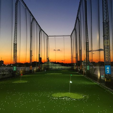 Chelsea Piers Nyc, Top Golf Vegas, Driving Range Golf, Golf Driving Range, Torrey Pines Golf Course, Golf Course Sunset, Driving Range, Indoor Activities, Nyc Trip