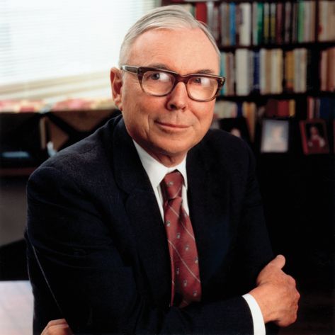 Charlie Munger was Vice Chairman of Berkshire Hathaway and Warren Buffett's closest business partner. Before he died at age 99, he shared three "basic rules" that drove his success in life — and they can help any young person today. Charlie Munger, Career Decisions, Authority Figures, Harvard Law, Daily Action, Harvard Law School, Success In Life, Dream Book, Warren Buffett