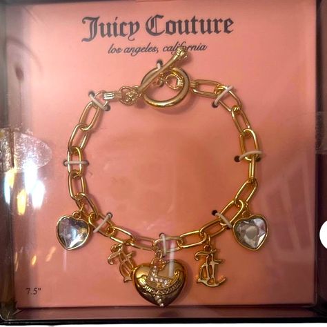 Brand New Unopened Box Juicy Couture Charm Bracelet Gold Plated. Trashy Jewelry, Mcbling Jewelry, Betty Boop Bracelet, Juicy Couture Charms Bracelet, Tj Max, Charm Bracelet Gold, Juicy Couture Bracelet, Juicy Couture Accessories, Glam Doll