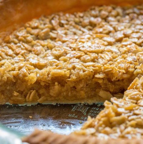 Amish Oatmeal Pie, Oatmeal Pie Recipe, Amish Oatmeal, Oatmeal Pie, Sugar Cream Pie, 12 Tomatoes, Pecan Pie Recipe, Amish Recipes, Dutch Recipes