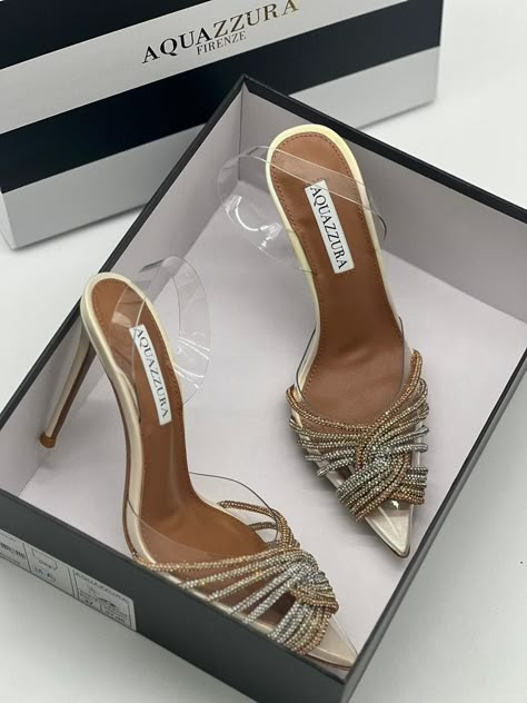 Luxury Heels Aesthetic, Stylish Shoes Heels, Elegant Shoes Heels, Products Aesthetic, Aquazzura Heels, Fancy Heels, Luxury Heels, Heels Aesthetic, Simple Engagement