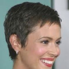 Cute hairdo....after chemo Alyssa Milano Hair, Short Cropped Hair, Chemo Hair, Crop Hair, Short Hair Pixie Cuts, Short Grey Hair, Super Short Hair, Very Short Hair, Short Pixie Haircuts