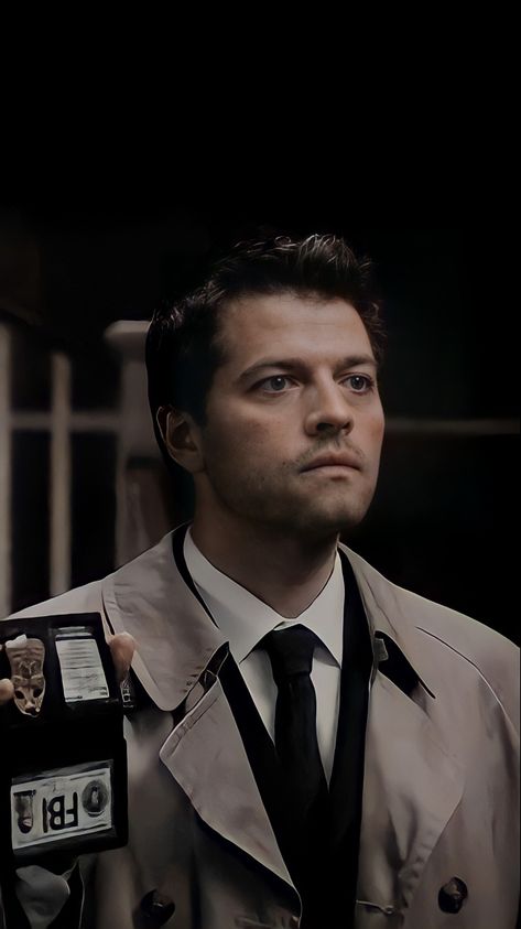 Castiel Background, Castiel Lockscreen, Castiel Aesthetic, Spn Aesthetic, Supernatural Series, Supernatural Castiel, Castiel Supernatural, Supernatural Wallpaper, Supernatural Pictures