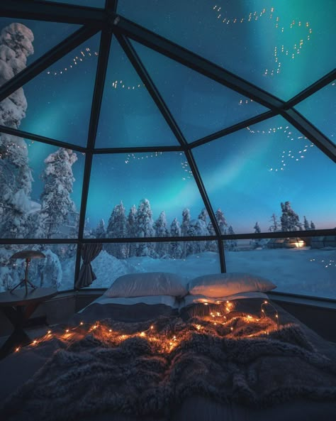 Lens Perspectives — Ready for sleep under the Northern Lights? | Sami... Northern Lights Lapland, Northern Lights Camping, Northern Lights Honeymoon, Northern Lights Proposal, Zohra Core, Igloo Northern Lights, Northern Lights Couple, Lights Proposal, Glass Igloo Northern Lights