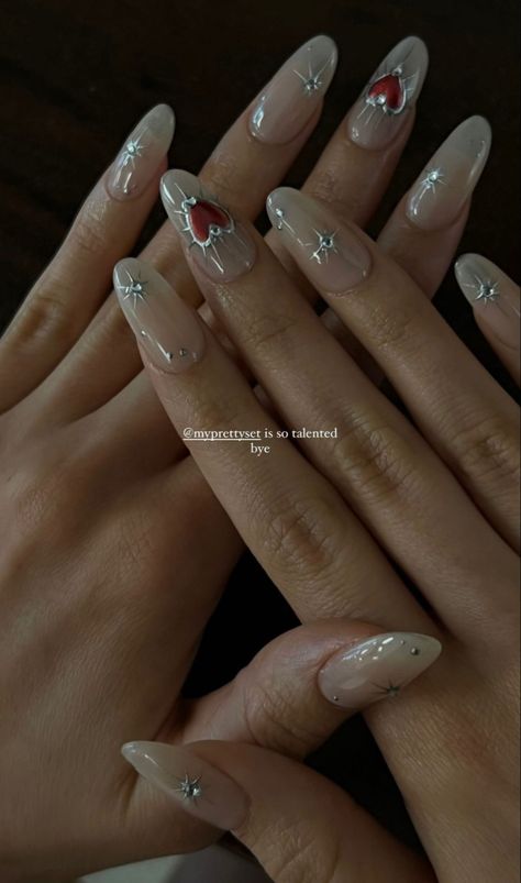 Red And Silver Nails, Nail Art Designs For Beginners, Nail 2023, Easy Nail Art Designs, Punk Nails, Grunge Nails, Nail Polish Art, Pearl Nails, Soft Nails