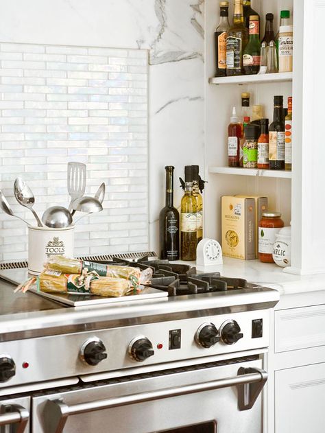 Nifty Storage Niche :: A niche built into the range alcove creates the perfect spot to stow away everyday cooking items such as spices, condiments, and cooking oils. Create similar storage elsewhere in the kitchen by building shelves between wall studs. | via BHG Unfitted Kitchen, Clever Kitchen Storage, Small Space Storage, Classic Kitchen, Kitchen Stove, Decoration Inspiration, The Design Files, Cheap Home Decor, Contemporary Kitchen