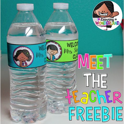 Pass out these cute bottles on Meet the Teacher Night! The labels are FREE!! Meet The Teacher Gifts For Parents, Orientation Preschool, Teacher Water Bottle, Curriculum Night, Meet The Teacher Night, School Open House, Parent Night, Teacher Freebies, Back To School Night