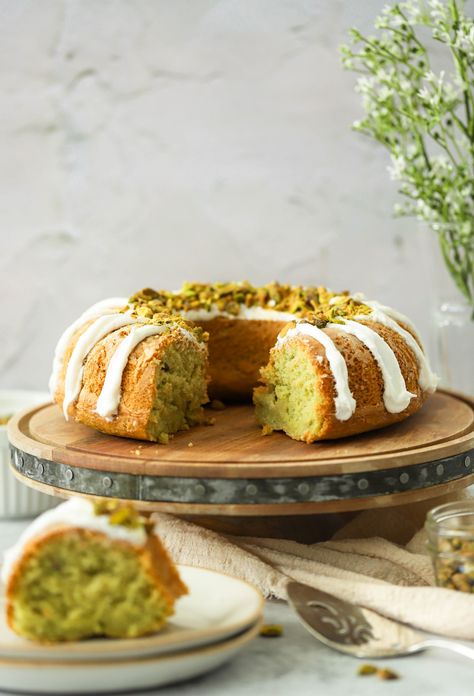 Gluten-Free Pistachio Pudding Bundt Cake - The Bottomless Pit Pistachio Pudding Bundt Cake, Pistachio Cake Recipe From Scratch, Pudding Bundt Cake, Gluten Free Pistachio, Gluten Free Bundt Cake, Pistachio Pudding Cake, Gluten Free Pudding, Pistachio Cake Recipe, Pistachio Dessert