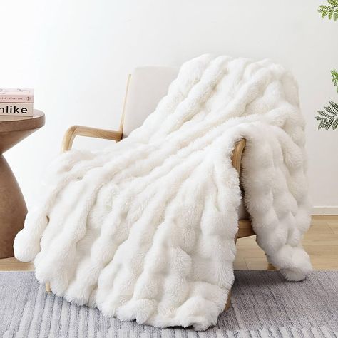 Amazon.com: Smoofy Faux Fur Blanket Rabbit Fleece - Cream White Fluffy Blanket for Sofa, Cozy Soft Plush Throw Blanket for Couch Bed, Luxury Thick Fuzzy Couch Blanket for Winter, Comfy Bubble Blanket - 50" x 60" : Home & Kitchen Cream Fluffy Blankets, Super Fluffy Blanket, Fluffy White Blanket Aesthetic, Fuzzy White Blanket, Big Soft Blanket, Big Throw Blanket, Bed Set White, Big White Knit Blanket, Cute Soft Blankets