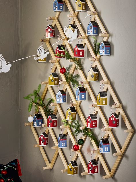 In IKEA’s New Catalog, Tree Ornaments Are the Most Secretly Versatile Holiday Decor Vinterfint Ikea, Ikea Tree, Ikea Christmas Tree, Alternative Christmas Tree Diy, Ikea Christmas, Ikea New, Minimalist Christmas Tree, Alternative Christmas, Alternative Christmas Tree