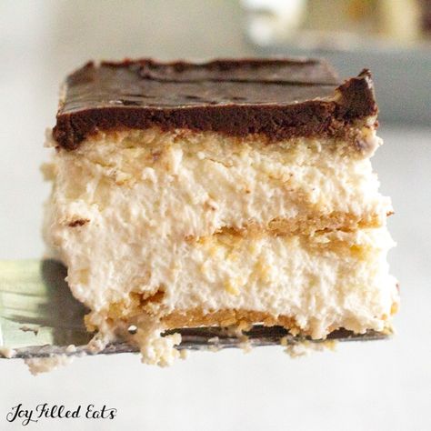 Keto Cookie Recipes, Eclair Cake, Joy Filled Eats, Easy Keto Recipes, Thm Desserts, Almond Flour Recipes, Keto Cake, Low Carb Sweets, Keto Cookies