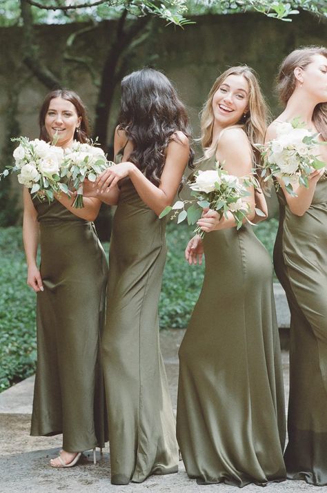 Flowers For Olive Green Dress, Bridesmaid Dresses Emerald Green, Bridesmaid Dresses Emerald, Olive Green Bridesmaid, Bridesmaid Dresses Australia, Beige Bridesmaid Dress, Bridesmaid Suits, Olive Bridesmaid Dresses, Beige Bridesmaids