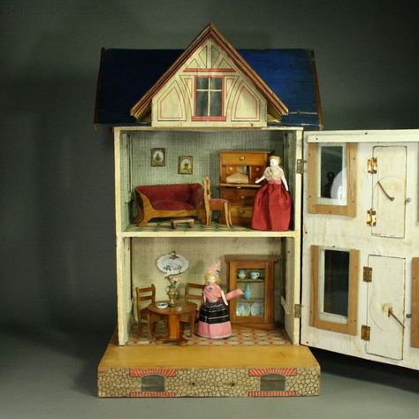 Dollhouse Interiors, Doll Room, Blue Roof, Antique Dollhouse, Toy House, Dolls House Interiors, Miniature Rooms, French Market, Vintage Dollhouse