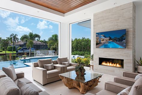 Modern Outdoor Living Area, Patio Decoration Ideas, British West Indies Style, Spec Home, California Room, Home Interior Design Ideas, Modern Outdoor Living, Living Area Design, Contemporary Patio