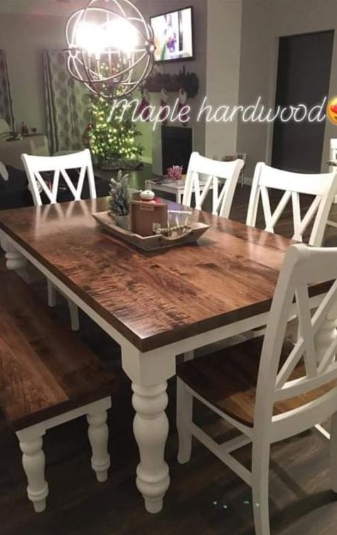 Brown And White Farmhouse, Brown Kitchen Table, White And Brown Kitchen, Renovated Furniture, White Farmhouse Table, Kitchen Table Oak, Rustic Farmhouse Dining Table, Farmhouse Tables, Dining Room Table Centerpieces