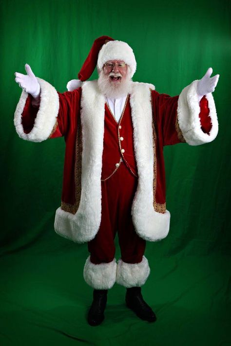 Santa Suit Ideas, Santa Outfit For Men, Santa Suits For Sale, Santa Cosplay, Mrs Claus Outfit, German Santa Claus, Santa Claus Pictures, Santa Claus Suit, Santa Claus Outfit