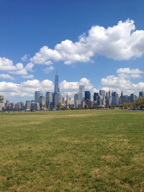 Liberty State Park Liberty State Park, Park Pictures, New York Skyline, State Parks, Places To Travel, Travel