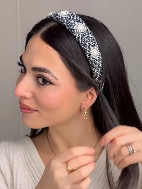 Keep Your Headband From Sliding With This Genius Hair Hack | Upstyle Womens Headband Hairstyles, How To Keep Headbands From Slipping, How To Wear A Headband, How To Wear Headbands, Hair Hack, Clear Hair, How To Make Headbands, Dress Alterations, Keep Pushing