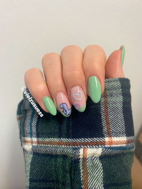 Green Nail Art, Simple Gel Nails, Green Nail, Her Nails, Short Acrylic Nails Designs, Nail Art Ideas, Pretty Acrylic Nails, Short Acrylic Nails, Best Acrylic Nails