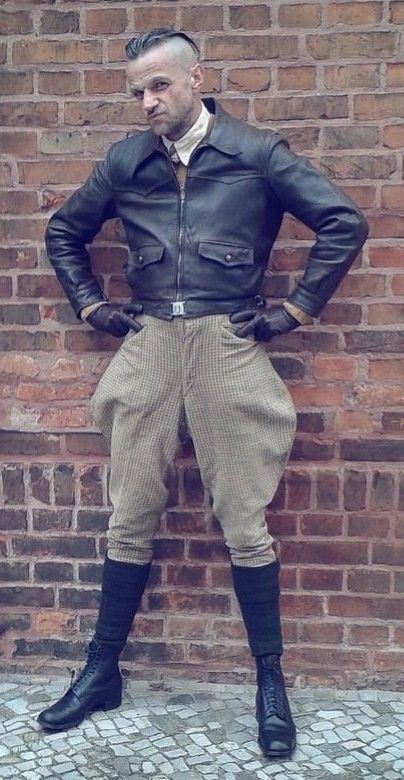 1940s Fashion Menswear, Industrial Revolution Fashion, 30s Mens Fashion, Ww2 Fashion, 20s Men, Dieselpunk Fashion, Leather Jacket Outfit Men, Dapper Mens Fashion, History Fashion