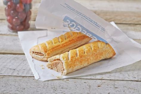 The infamous Greggs sausage rolls are freshly baked at your local Greggs throughout the day. The ideal lunch time snack whilst on the go. Vegan Sausage Rolls, Baked Steak, Sausage Roll, Sandwich Makers, Vegan Sausage, Fancy Food, Sausage Rolls, Food Places, Pork Sausage