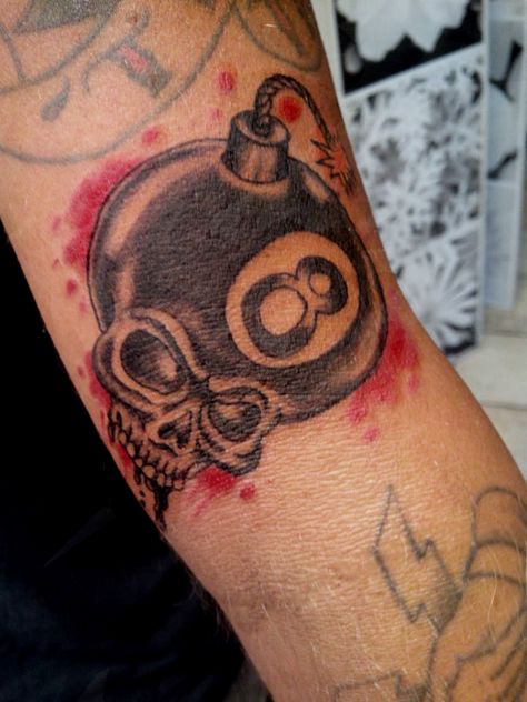 Traditional style eight-ball skull tattoo by Elisa Devihate. Eightball Tattoo, 8 Ball Tattoo, Small Wolf Tattoo, Ball Tattoo, Cherry Tattoos, Elbow Tattoos, Owl Tattoo Design, Cute Little Tattoos, Mermaid Tattoos