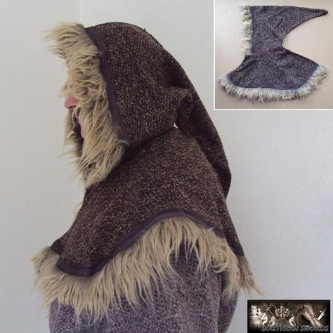 "Medieval Hood With Fur Trim." I'd actually not mind something like this for winter wear. Medieval Hood, Viking Garb, Medieval Clothes, Viking Costume, Viking Clothing, Fashion Fantasy, Larp Costume, Medieval Costume, Neue Outfits