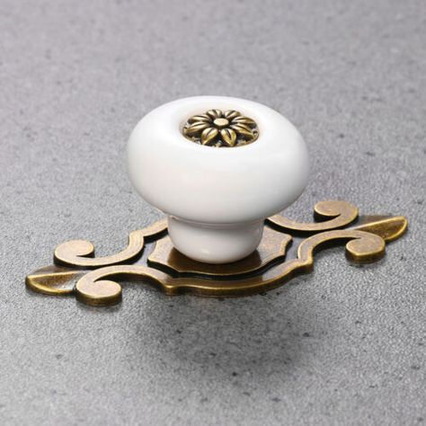 Kitchen cabinet hardware knobs