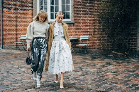 Our Best Street Style Photos From Copenhagen’s Fall 2019 Fashion Shows Reportage Photography, Street Style Photos, Copenhagen Style, Copenhagen Fashion Week, Street Style Fashion, Best Street Style, Street Look, Street Style Chic, 2019 Fashion