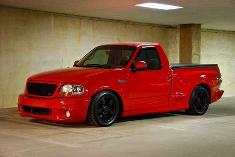 Ford svt lightning Ford Lightning Svt, Ford Lobo, Ford Lightning, Svt Lightning, Ford Svt, Single Cab Trucks, Vintage Pickup, Ford Suv, Dropped Trucks