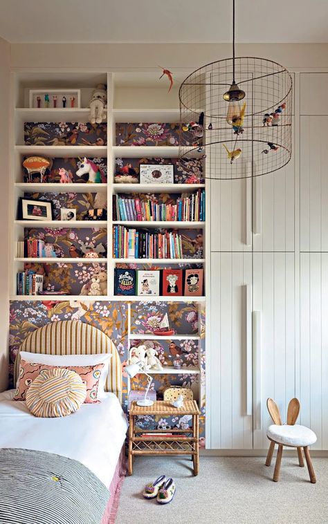 Leather Banquette, Upholstered Banquette, H Design, Town House, London Town, Notting Hill, Step Inside, Breakfast Room, Architectural Digest