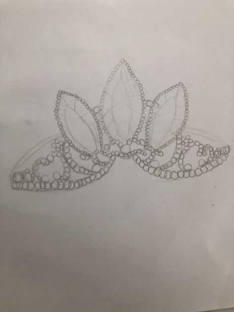 Tangled Crown Tattoo, Tiara Sketch, Princess Tiara Tattoo, Tiara Drawing, Tiara Tattoo, Crown Drawing, Princess Tattoo, Art Sketches Doodles, Crown Tattoo