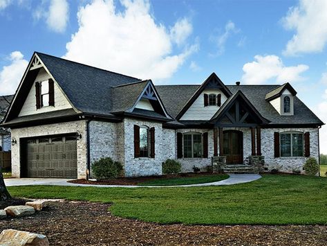 White Brick House, Luxury Ranch, Den Office, Brick Exterior House, Craftsman Style Home, Casas Coloniales, Craftsman Style Homes, Ranch House Plans, Craftsmen Homes