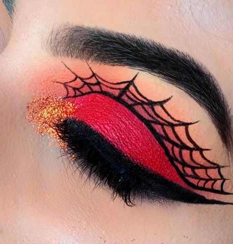 Spider Man Eyeshadow Look, Spider Man Make Up Women, Spider Verse Makeup, Spiderman Eyeshadow Look, Miles Morales Inspired Makeup, Spider Man Eyeshadow, Spider Man Halloween Makeup, Spider Man Makeup Looks, Spider Man Quince